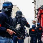 polizia-francia-spara-lbd