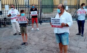 Contro-la-legge-Zan-sulla-omotransfobia