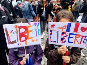 Cortei_Parigi_Liberte