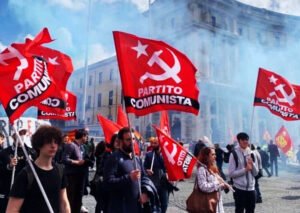 Partito Comunista in corteo