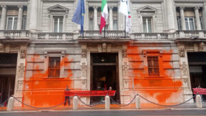 imbrattamento-cdp-roma-ultima-generazione